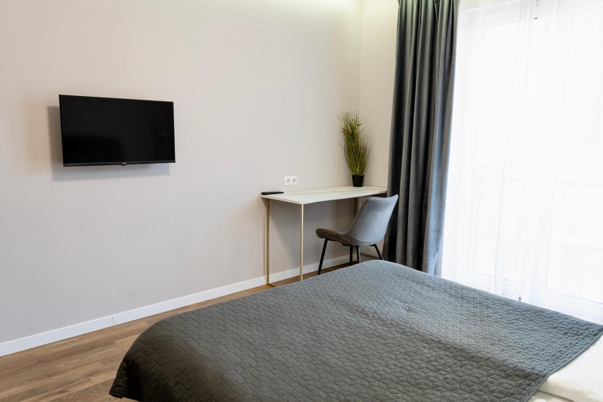 Luxury Apartments “Bozdosh” 乌日霍罗德 外观 照片